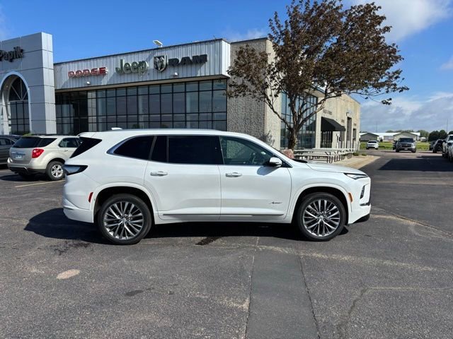2025 Buick Enclave Avenir