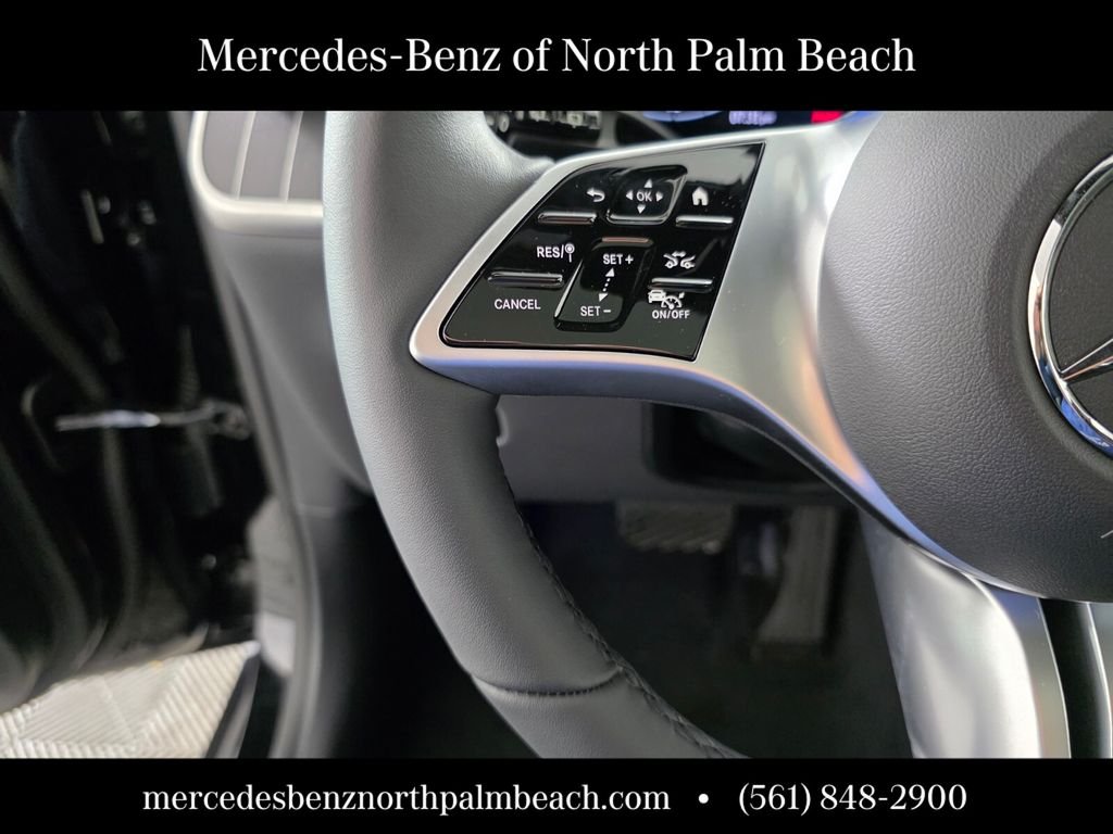 New 2026 Black Mercedes-Benz GLC 300 image 17