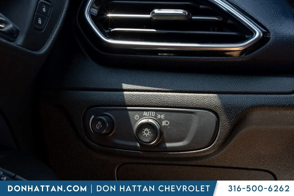 Used 2023 Gray Chevrolet Premier image 9