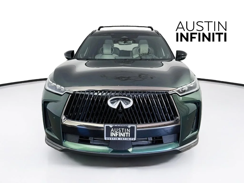 Certified Used 2026 Black INFINITI Autograph image 4