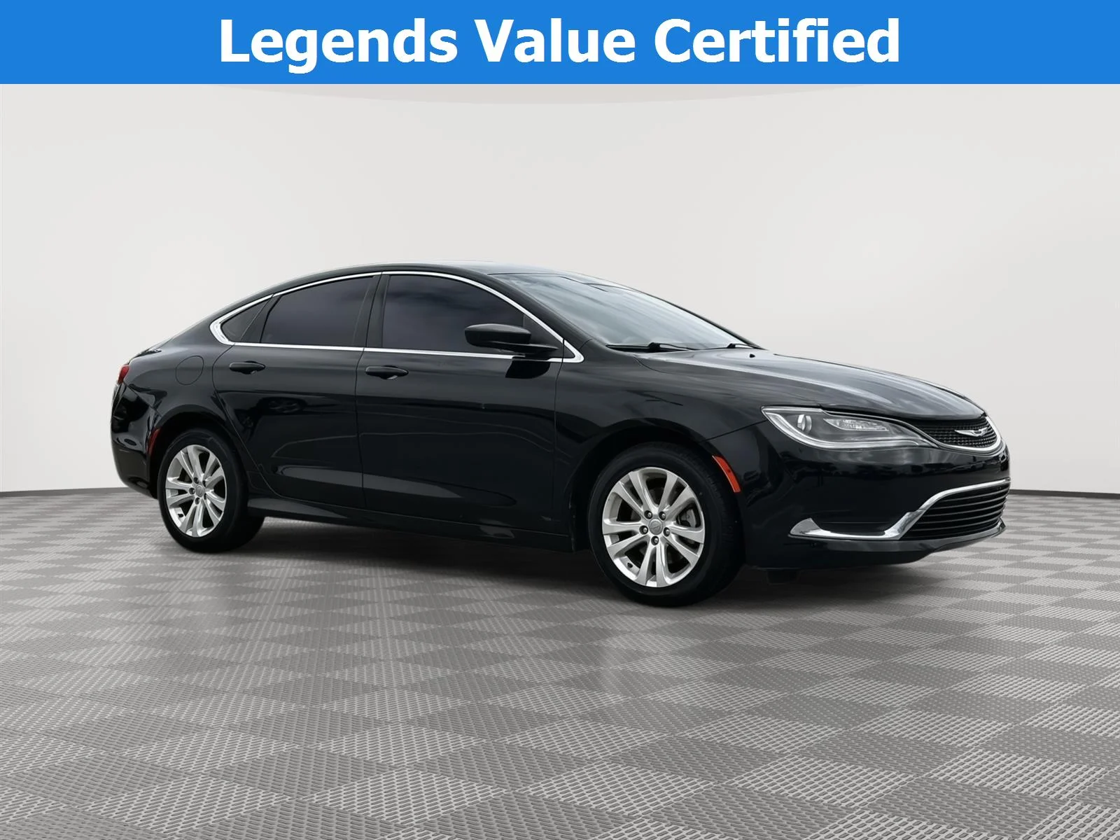 2016 Chrysler 200 Limited's photo