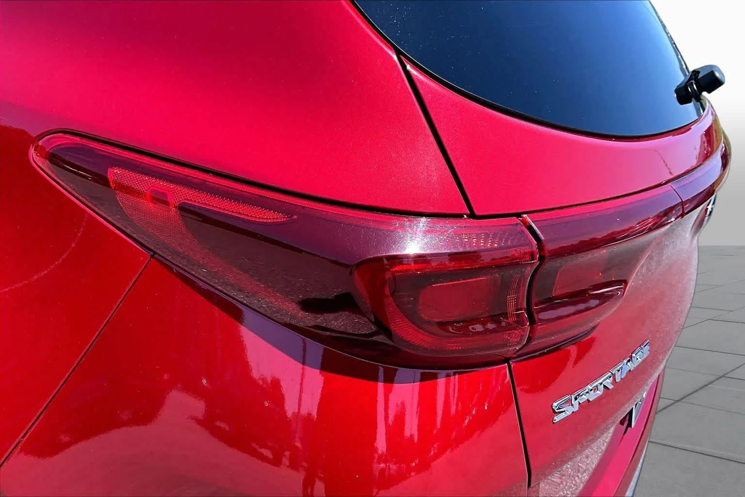 Used 2021 Hyper Red Kia LX image 28