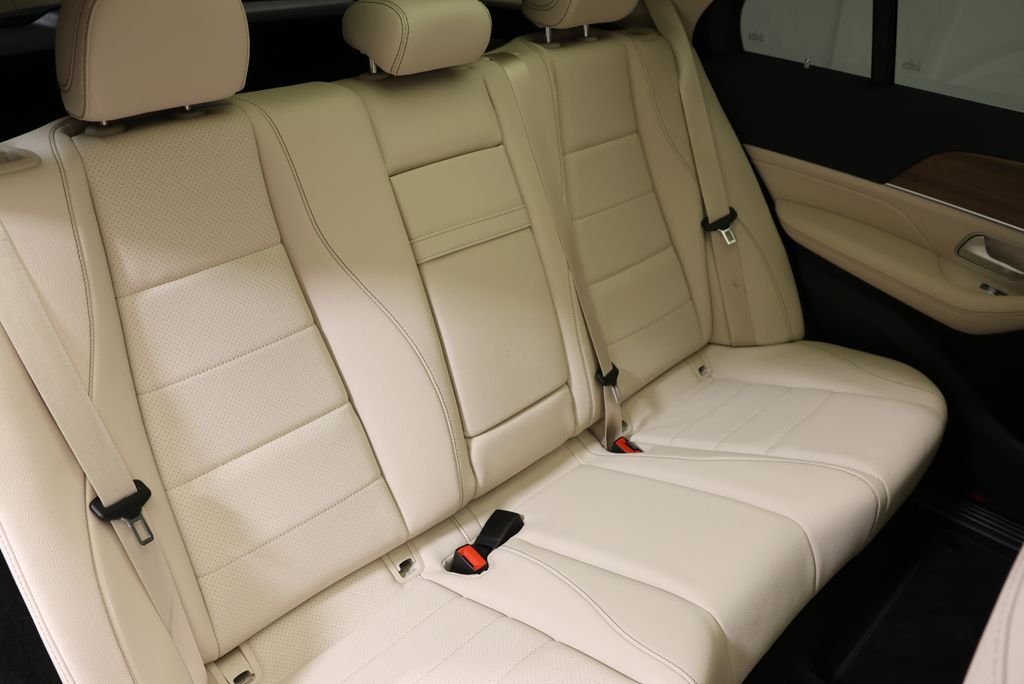 Certified Used 2024 Polar White Mercedes-Benz GLE 450 image 55