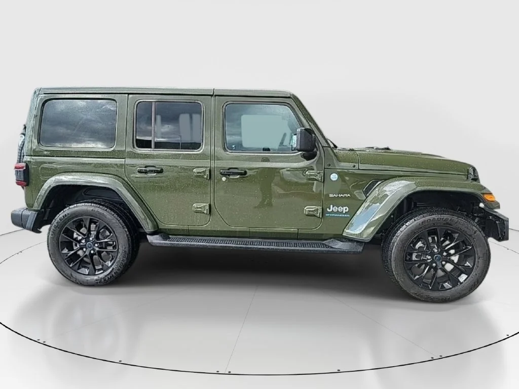 Used 2024 Green Jeep Sahara 4xe image 6