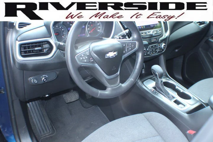 Used 2022 Blue Glow Metallic Chevrolet LT image 7