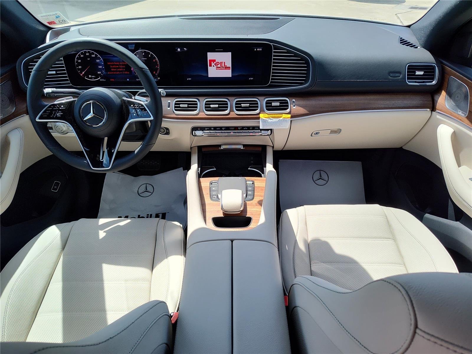 New 2026 Polar White Mercedes-Benz GLE 450 image 10