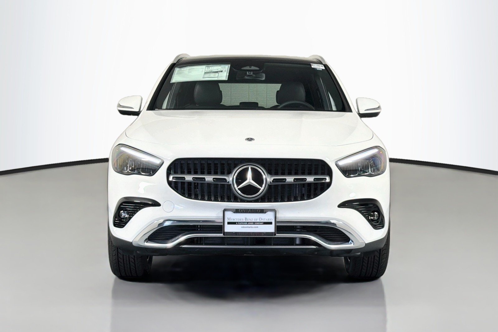 New 2026 Polar White Mercedes-Benz GLA 250 SUV image 2