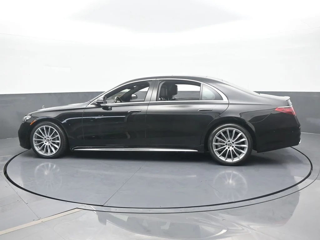 Used 2021 Obsidian Black/designo Diamon White Mercedes-Benz S 580 image 2