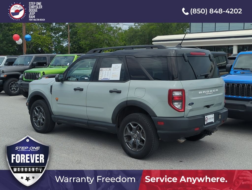 Used 2021 Green Ford Badlands image 4