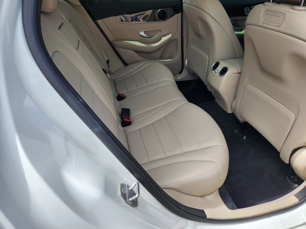 Used 2019 Polar White Mercedes-Benz 300 image 38