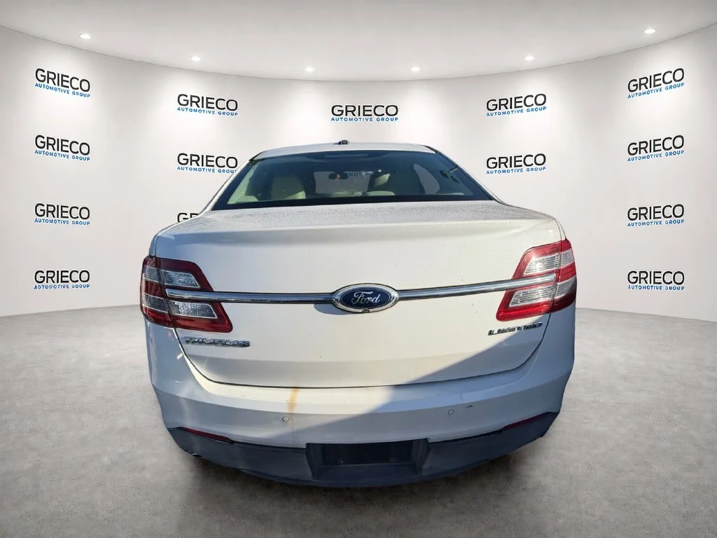 Used 2014 White Ford Limited image 9