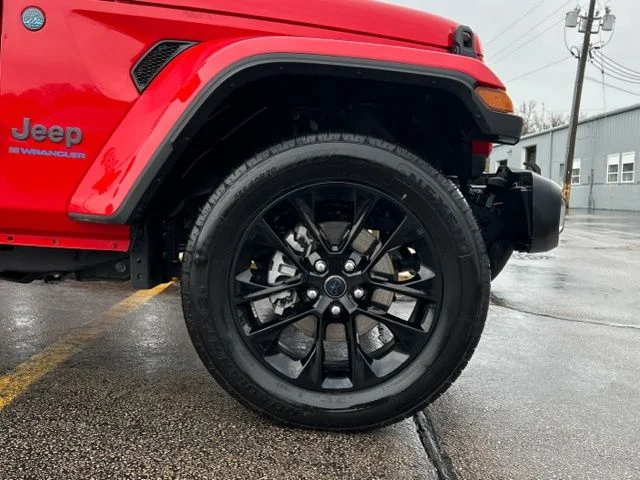 2025 Jeep Wrangler 4xe Sahara 4XE - Photo 15