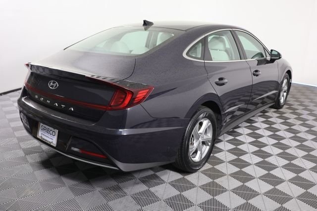 Used 2023 Blue Hyundai SE image 8