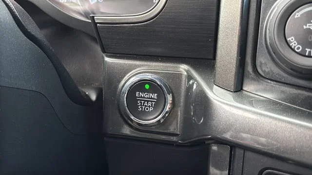 Used 2023 White Ford XL image 31
