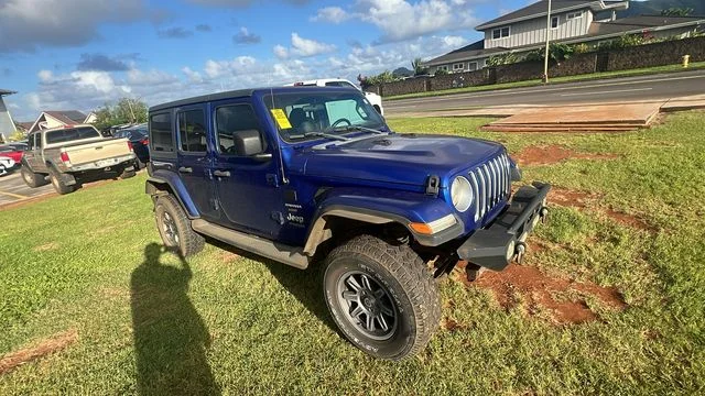 Used 2018 Blue Jeep Unlimited Sahara image 7