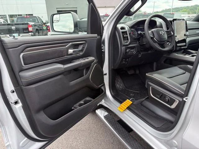 New 2027 Silver Ram Laramie image 14
