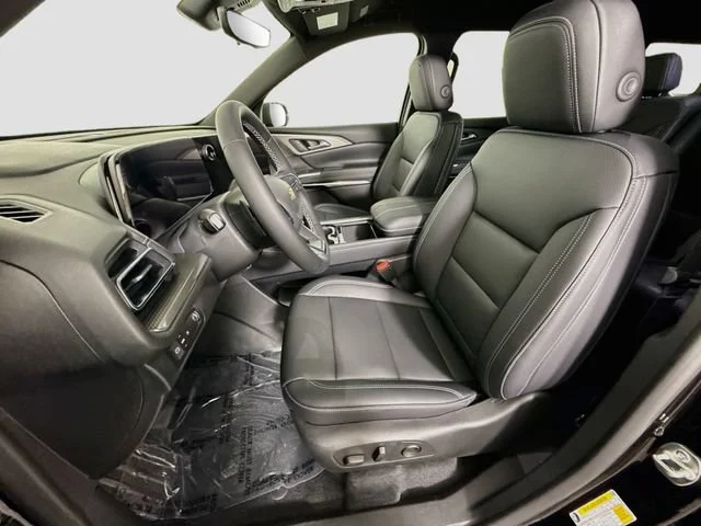 New 2027 Mosaic Black Metallic Chevrolet LT image 20