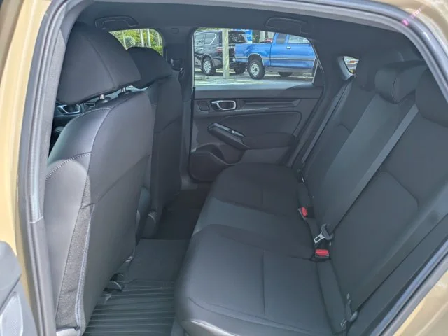 2026 Honda Civic Hatchback Sport - Photo 13