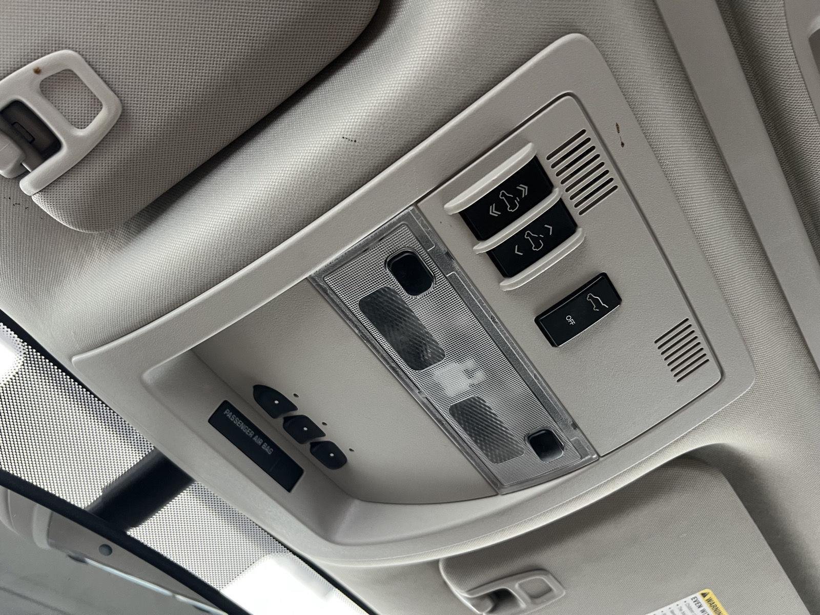 Used 2013 Silver Ice Metallic Chevrolet LTZ image 19