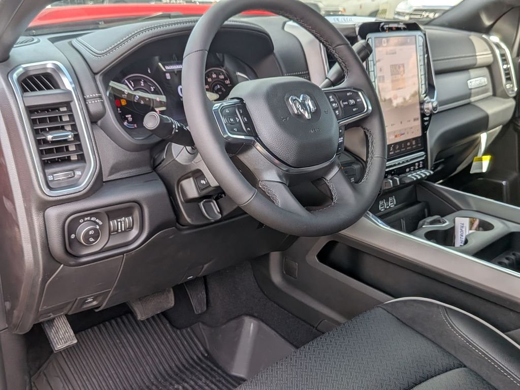 New 2026 Molten Red Pearl-Coat Exterior Paint RAM Laramie image 31