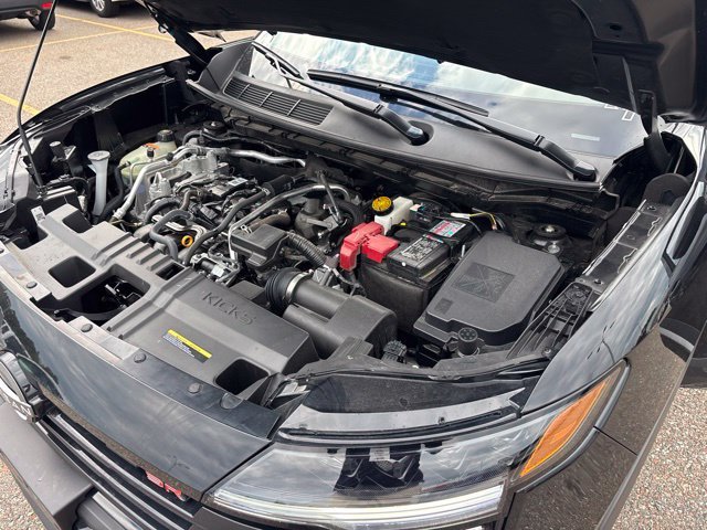 Certified Used 2025 Super Black Nissan SR image 17