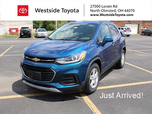 Used 2020 Pacific Blue Metallic Chevrolet LT image 1