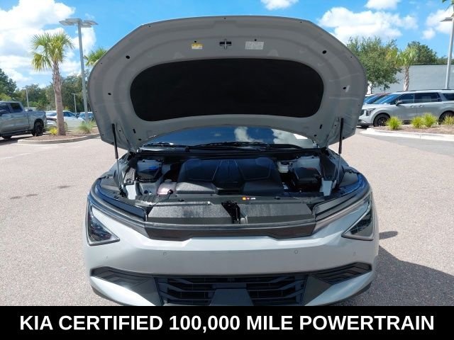 Used 2025 Gray Kia Light image 9