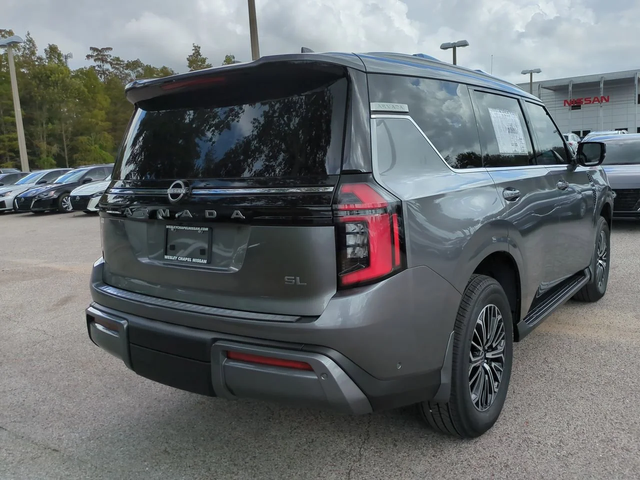 2026 Nissan Armada SL - Photo 5