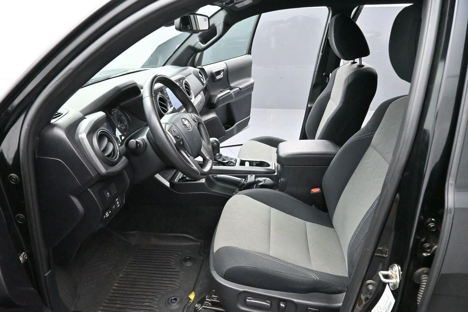 Used 2020 Midnight Black Metallic Toyota TRD Off-Road image 11