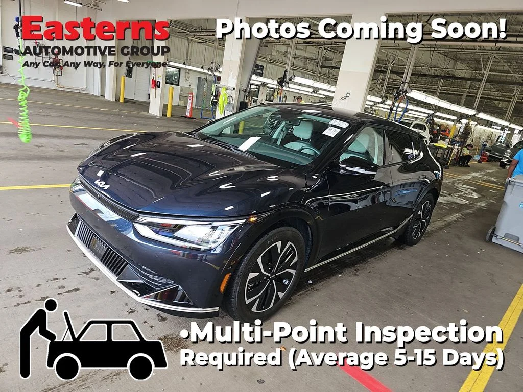 Used 2023 Blue Kia Wind image 1