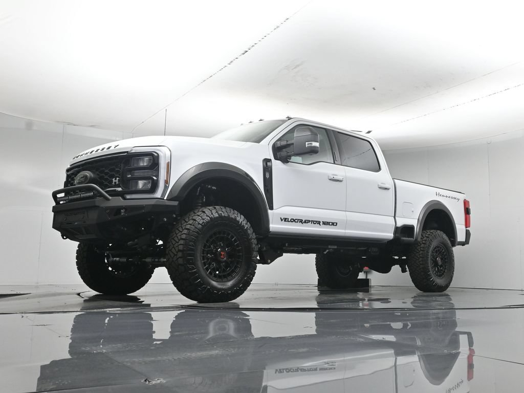 New 2026 Oxford White Ford Lariat image 48