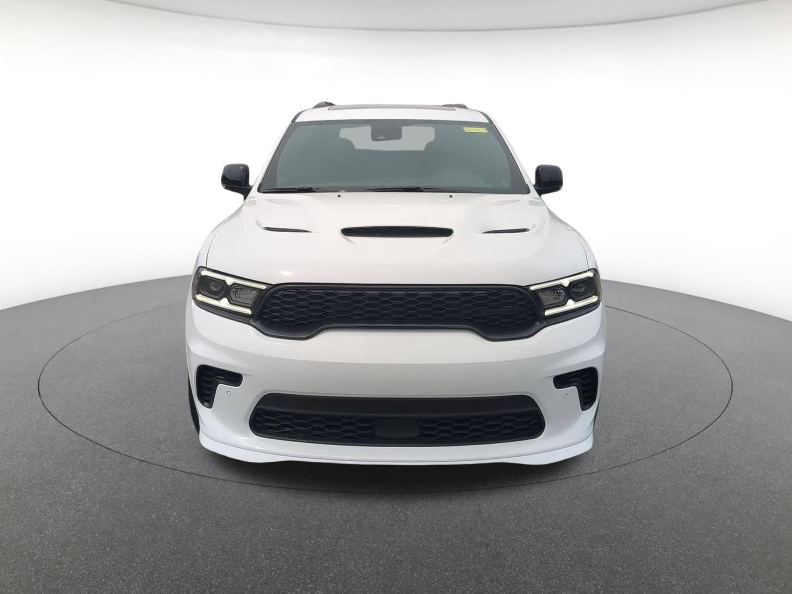 New 2027 White Knuckle Clear-Coat Exterior Paint Dodge R/T 392 Premium image 9
