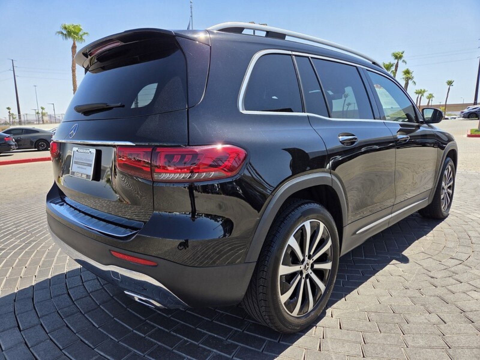 Certified Used 2023 Night Black Mercedes-Benz GLB 250 image 5