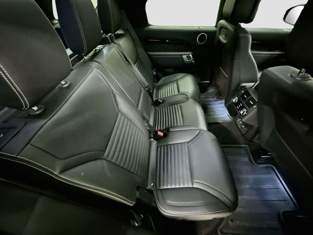 Used 2025 Santorini Black Metallic Land Rover S image 28
