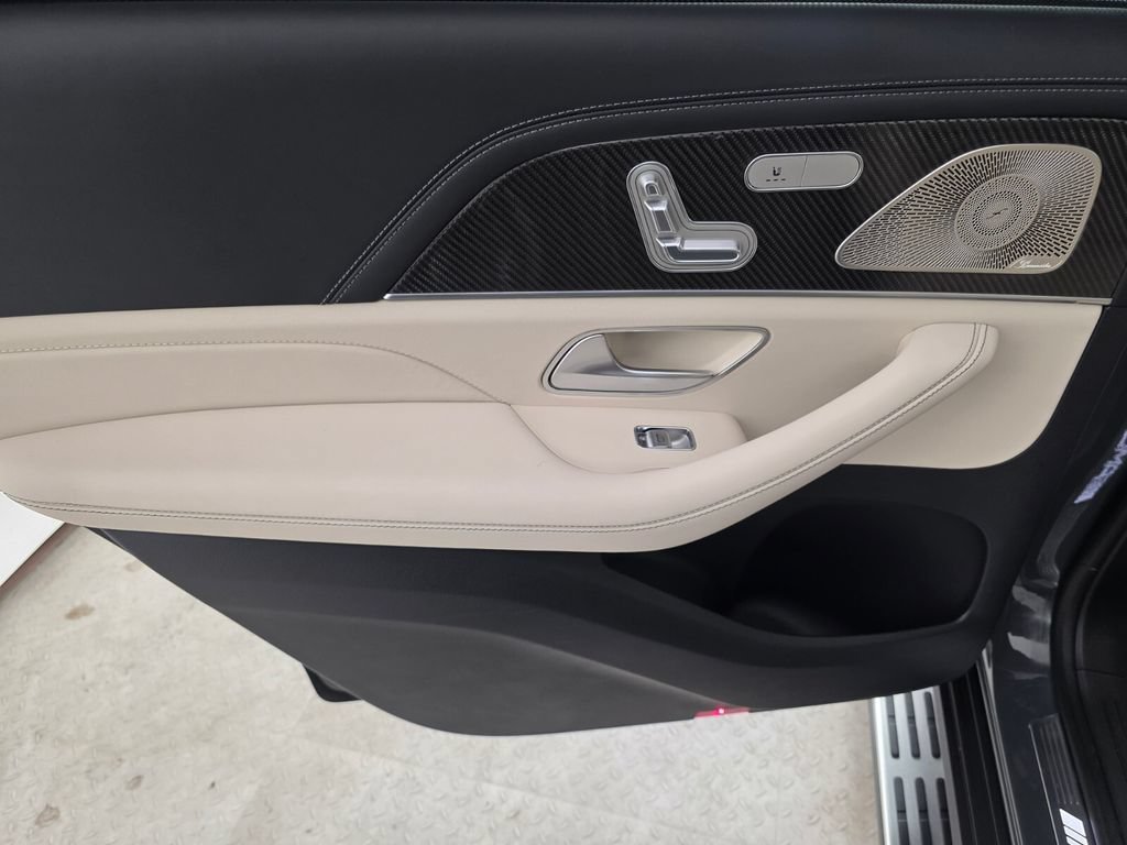 New 2026 MANUFAKTUR Silicon Grey Mercedes-Benz AMG® GLS 63 4MATIC+ SUV image 34