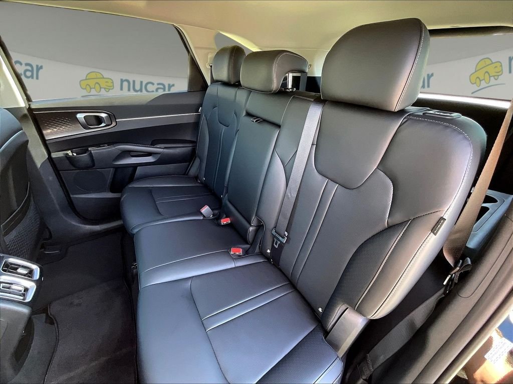 2026 Kia Sorento EX - Photo 15