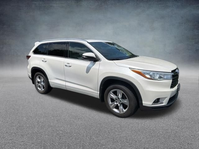 Used 2015 Toyota Highlander Limited with VIN 5TDDKRFH6FS096848 for sale in Delaware, OH