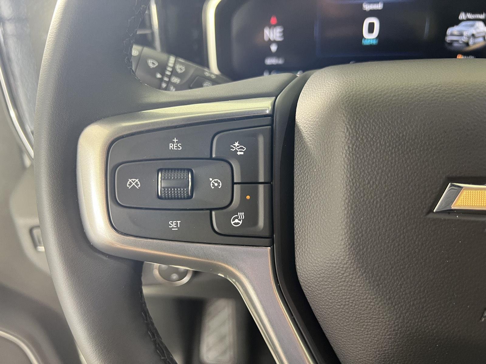 Used 2026 Summit White Chevrolet LT image 16