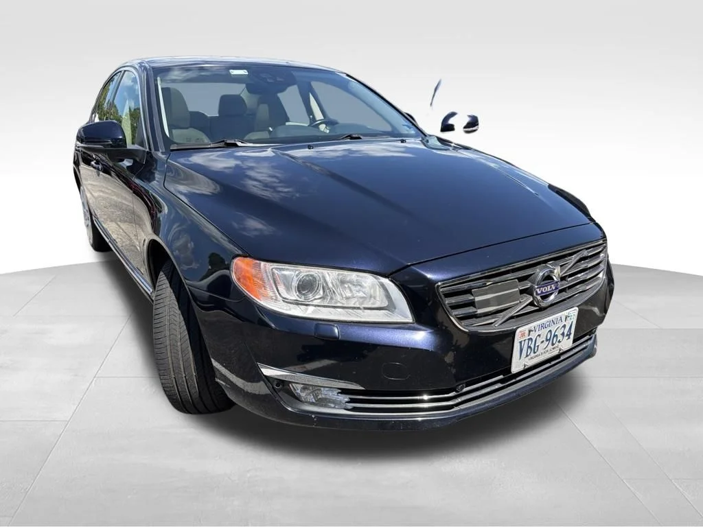 Used 2015 Blue Volvo T6 Platinum image 2