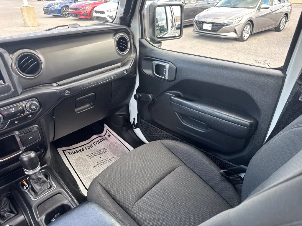 Used 2023 White Jeep Sport image 11