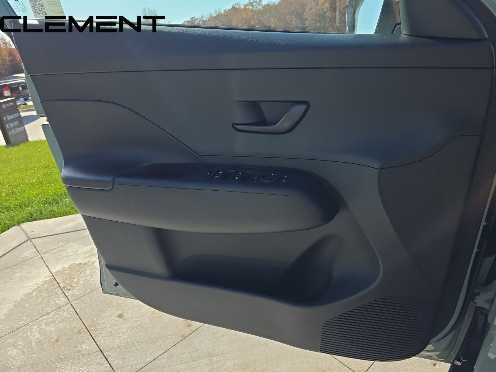Certified Used 2026 Green Hyundai SE image 28