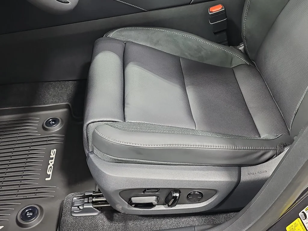 New 2026 Cloudburst Gray Lexus LUXURY image 28