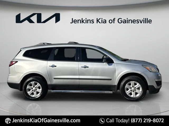 Used 2017 Silver Chevrolet LS image 8