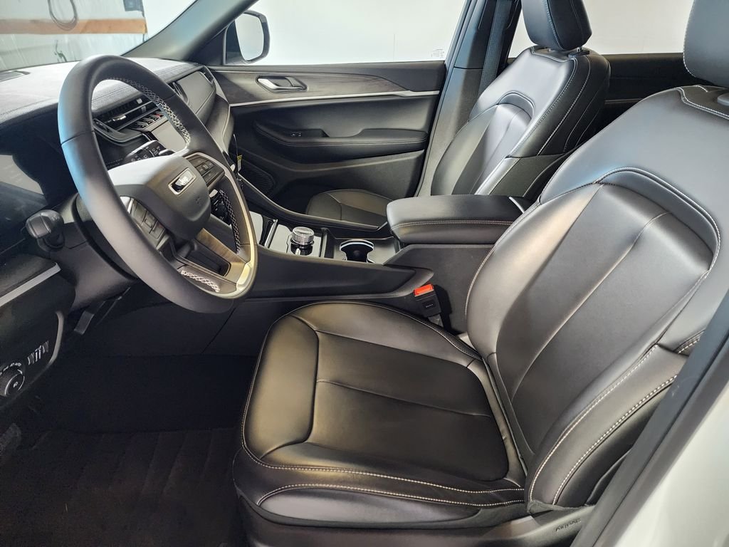 Certified Used 2025 White Jeep Limited image 12