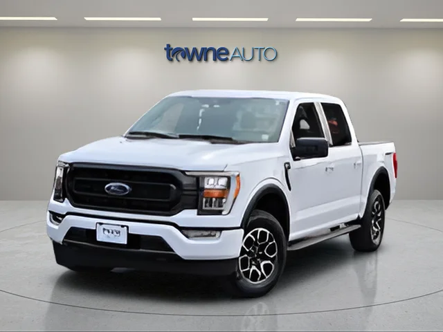 Used 2023 White Ford XLT image 10