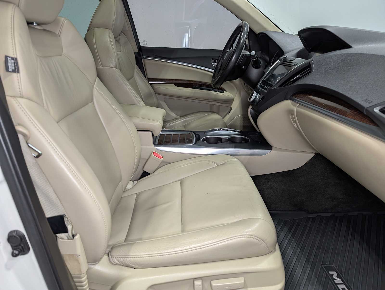 Used 2017 White Diamond Pearl Acura w/Technology Pkg image 42