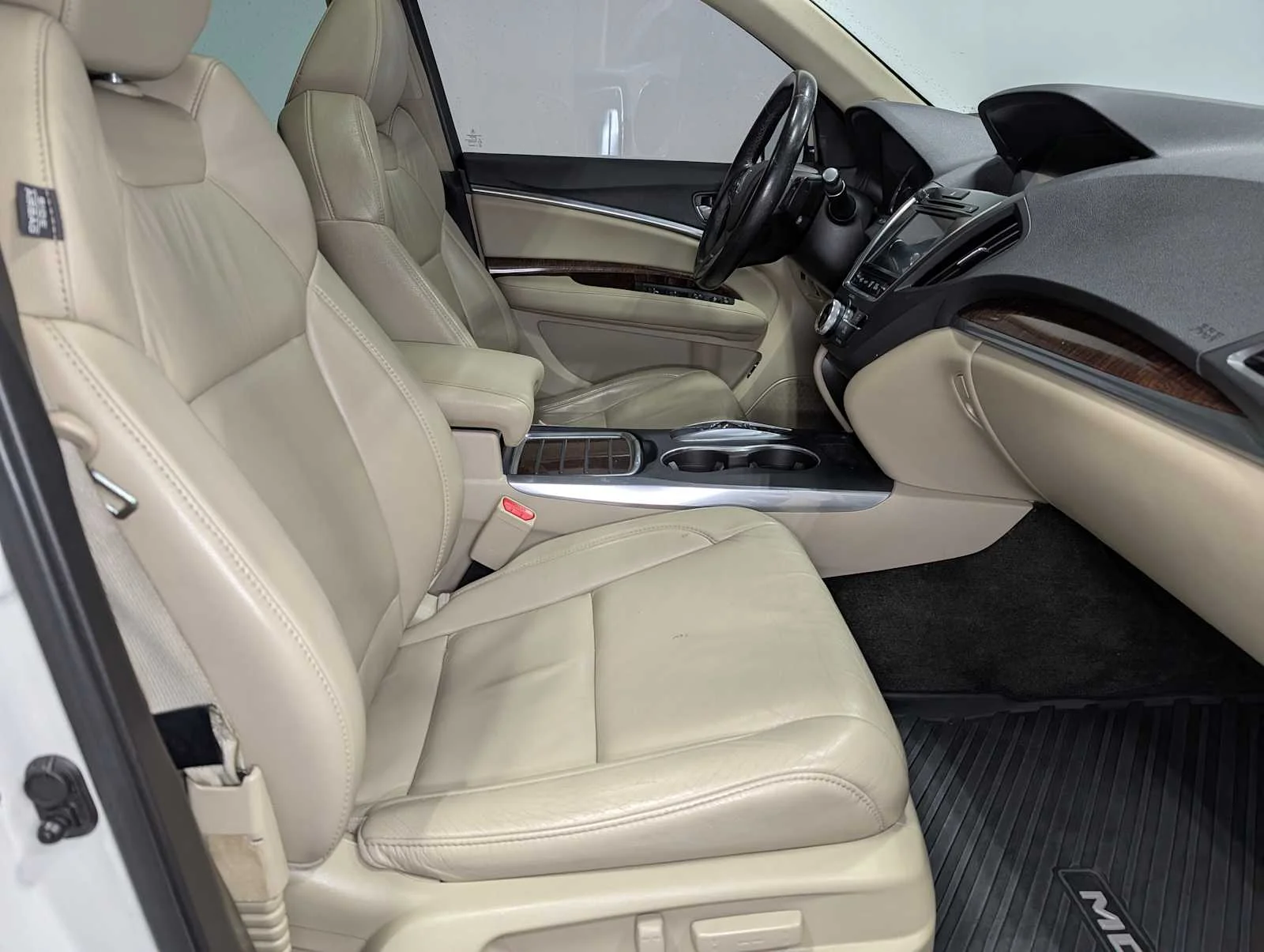Used 2017 White Diamond Pearl Acura w/Technology Pkg image 42