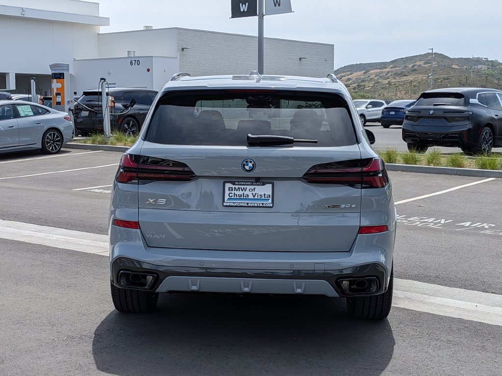 Used 2026 Gray BMW xDrive50e image 7