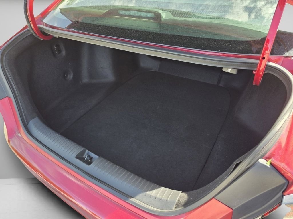 2025 Honda Accord SE - Photo 27