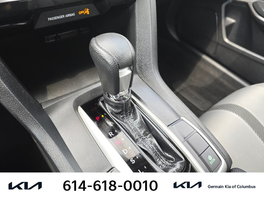 Used 2017  Honda EX image 26